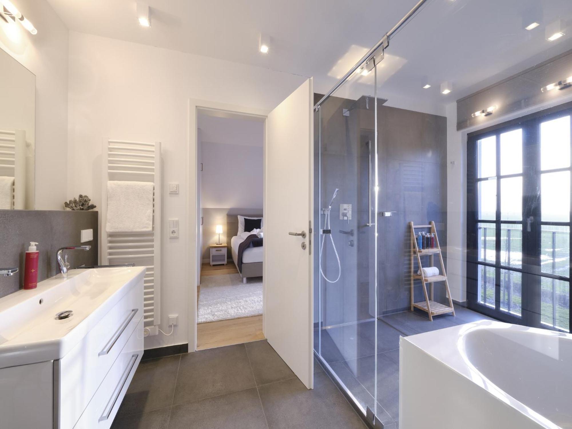 Reetland Am Meer - Luxusplus Reetdachvilla Mit 4 Schlafzimmern, Aussensauna, Loungebereich Und Kamin G07 درانسكي المظهر الخارجي الصورة